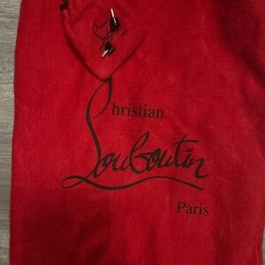 Includes sleeve and shoes lift